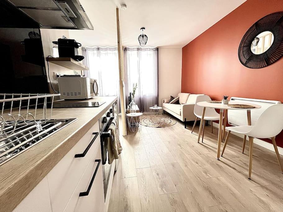 Apartament La Tourmaline Rouge - Romans Zewnętrze zdjęcie